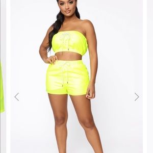 Two piece short set.